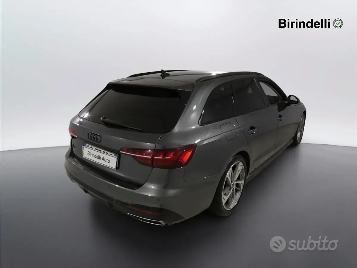 Usata Audi A4 Comfort 163 CV (119 kW) 2023 Grigio Station wagon