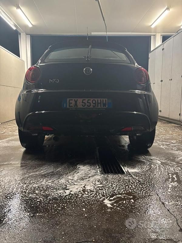 Usata Alfa Romeo MiTo 85 CV (62 kW) 2014 Nero Utilitaria