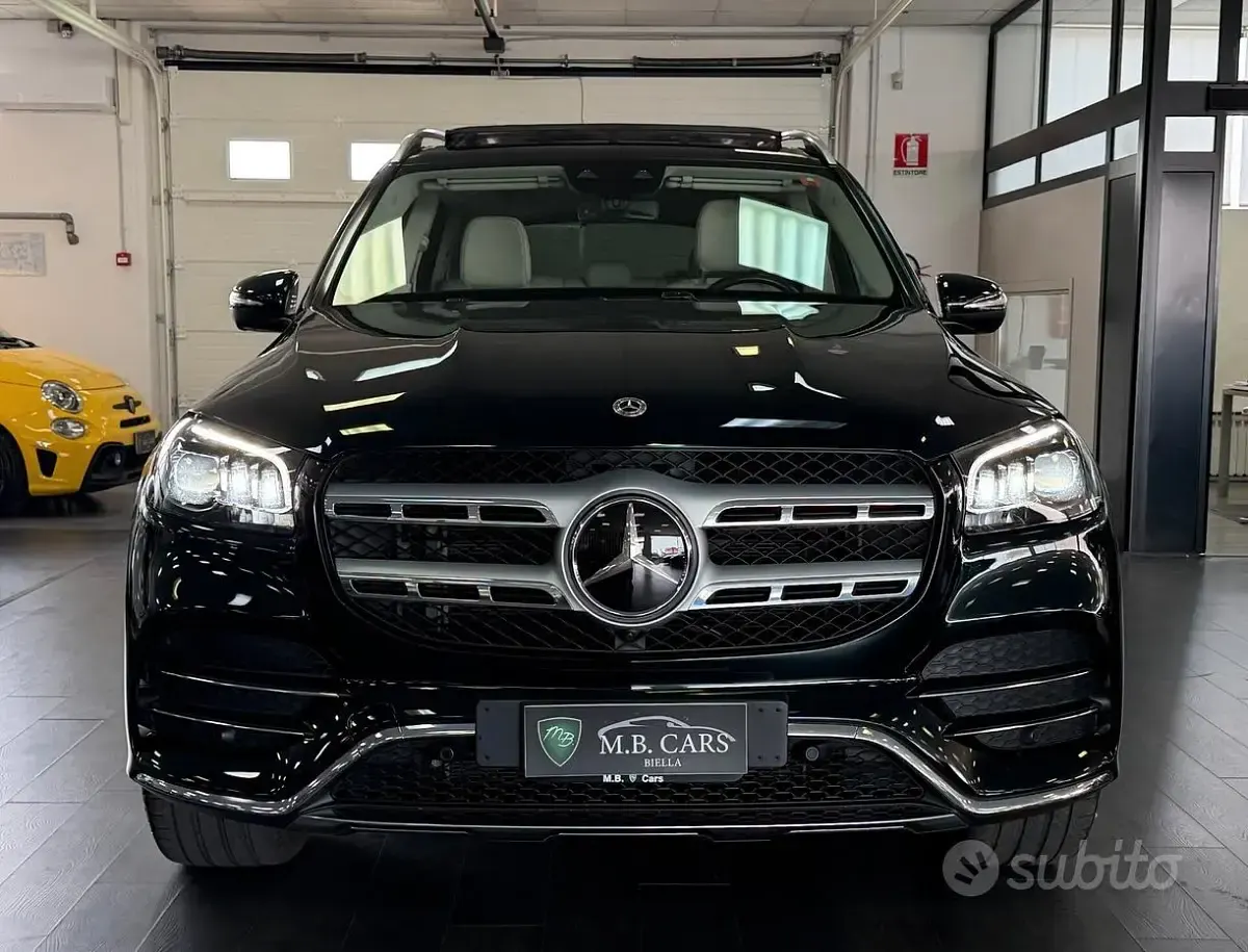 Usata Mercedes GLS400 Premium Plus 330 CV (242 kW) 2022 Verde SUV
