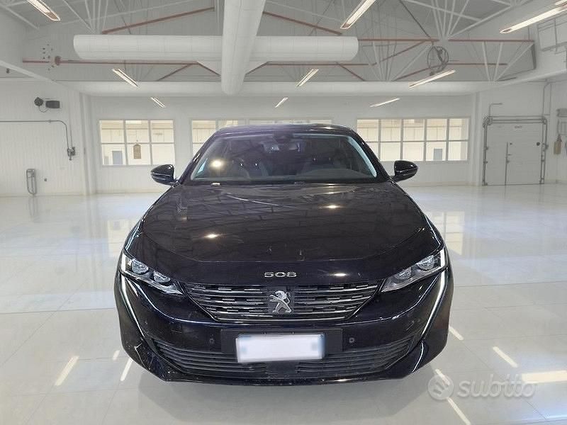 Gebraucht Peugeot 508 Allure 131 PS (96 kW) 2023 Blau Limousine