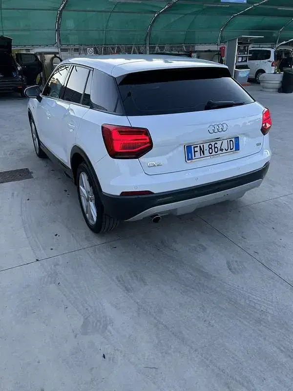 Usata Audi Q2 S-Line 116 CV (85 kW) 2018 Bianco SUV