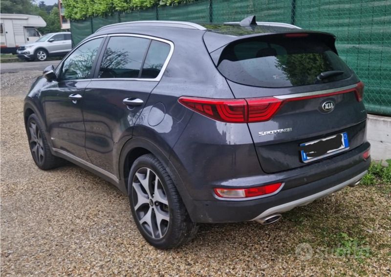 Usata Kia Sportage 185 CV (136 kW) 2017 Grigio SUV