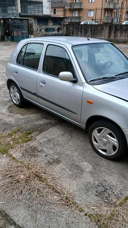 Usata Nissan Micra 2002 Grigio Utilitaria