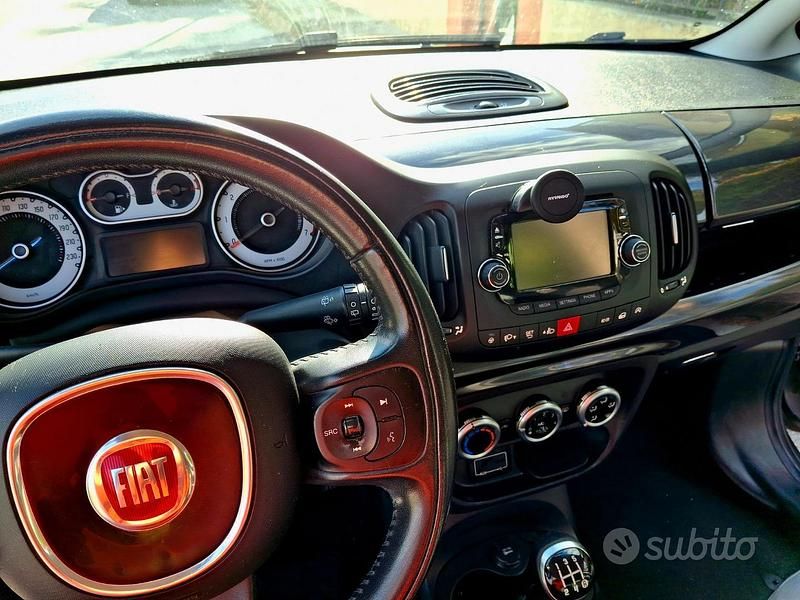 Usata Fiat 500L 95 CV (69 kW) 2016 Grigio Monovolume