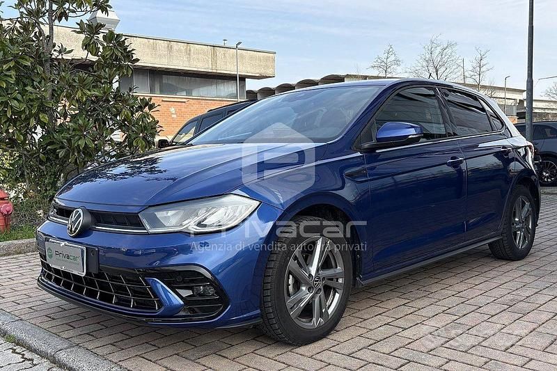 Usata VW Polo R-line 95 CV (69 kW) 2023 Blu Utilitaria