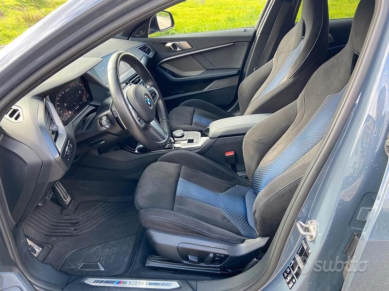 Usata BMW 135 Efficient Dynamics 306 CV (225 kW) 2021 Grigio Utilitaria