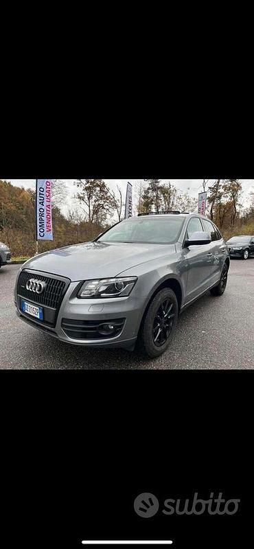 Grigio Usata 2010 Audi Q5 SUV | 11.000 € (Cara) - Immagine 1/4