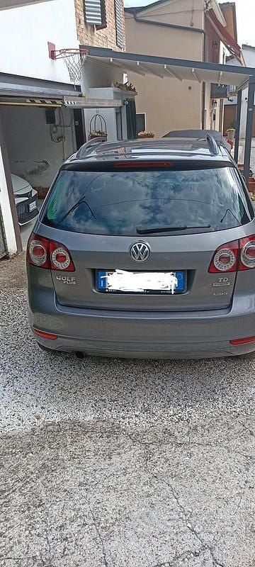 Usata VW Golf Plus Cross 105 CV (77 kW) 2011 Grigio Monovolume