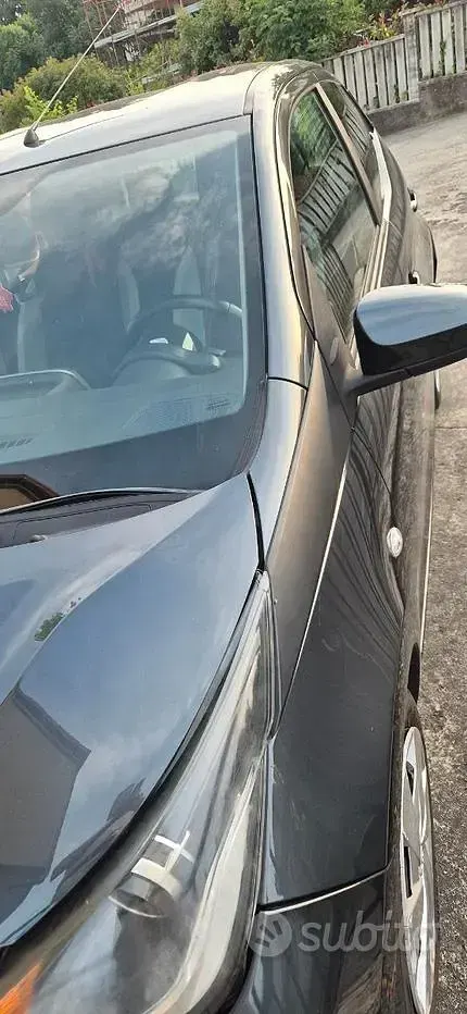 Usata Toyota Aygo 69 CV (50 kW) 2017 Grigio Utilitaria