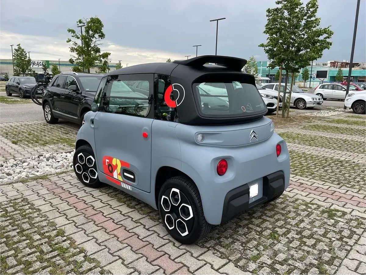 Usata Citroën AMI 2024 Grigio Berlina