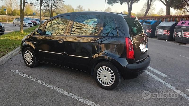 Usata Lancia Musa 2006 Marrone Monovolume