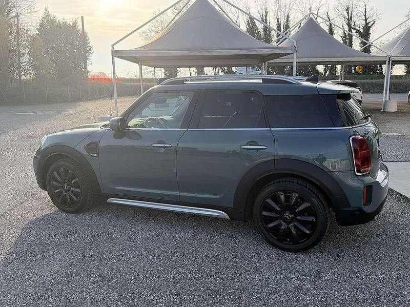 Usata Mini Cooper D Countryman Essential 150 CV (110 kW) 2021 Sage green SUV
