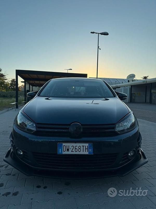 Usata VW Golf VI 122 CV (89 kW) 2009 Grigio Utilitaria