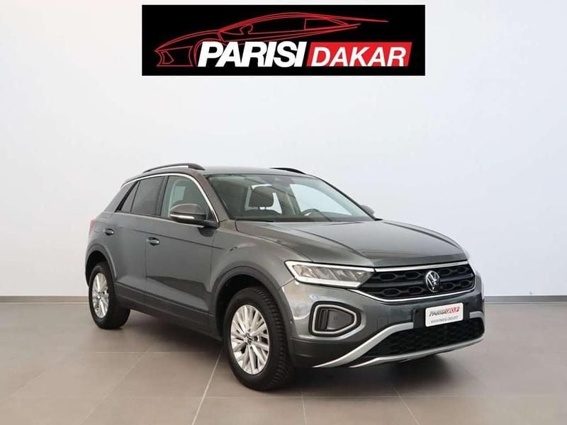 Usata VW T-Roc Life 110 CV (80 kW) 2024 Grigio(met.) SUV