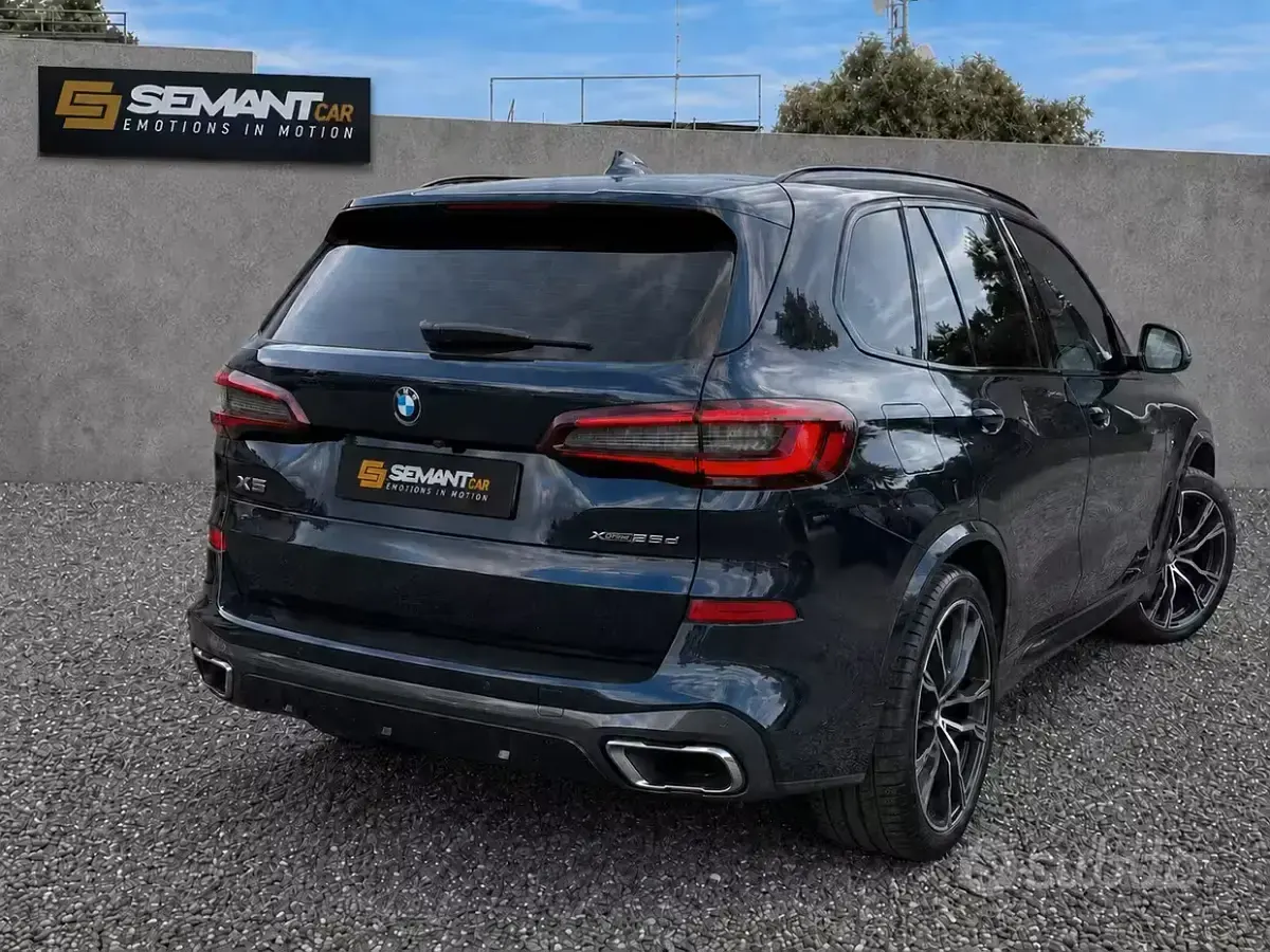 Usata BMW X5 M Sport 231 CV (169 kW) 2022 Bluazzurro SUV