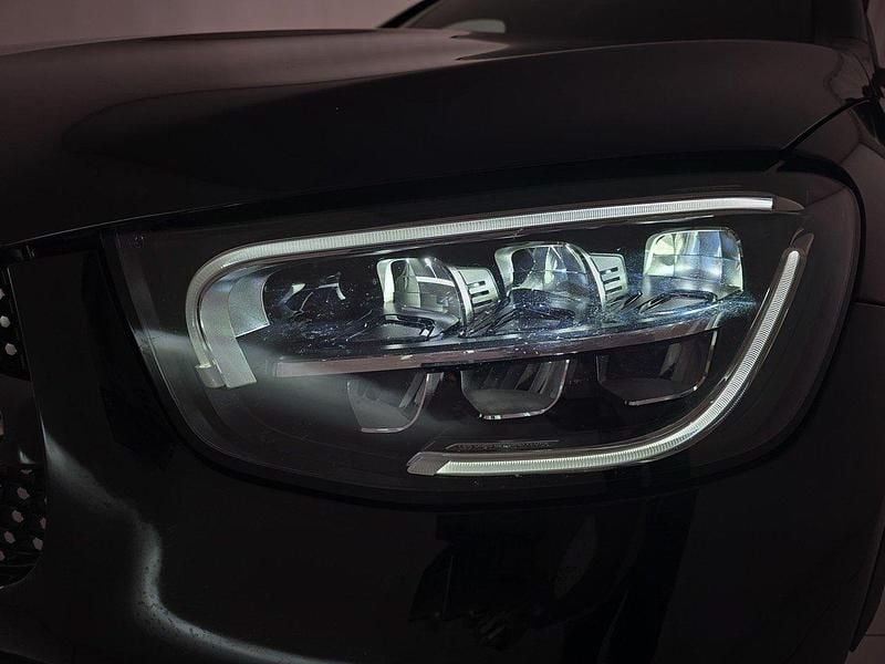 Begagnad Mercedes GLC220 Edition 194 HK (142 kW) 2023 Svart Sportkupé