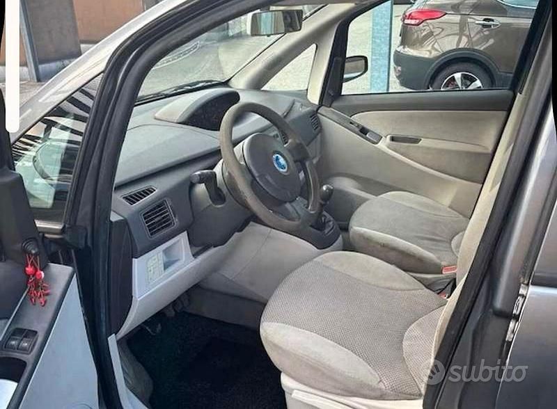 Usata Fiat Idea 2004 Grigio Monovolume