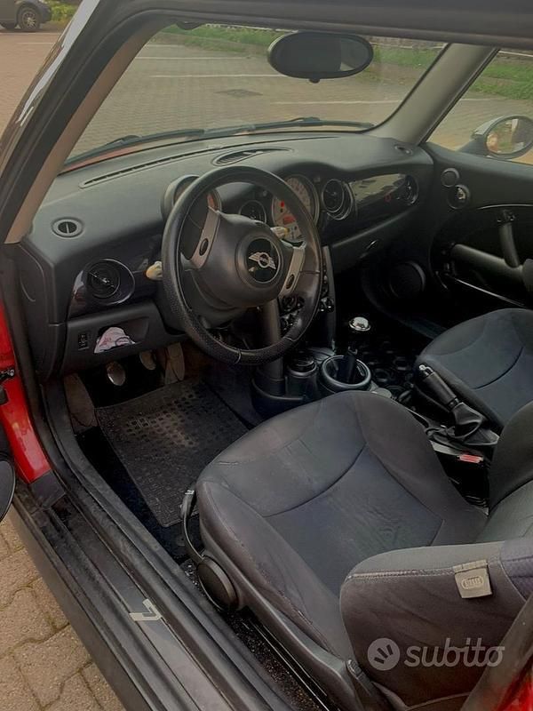 Usata Mini Cooper 2005 Rosso Utilitaria