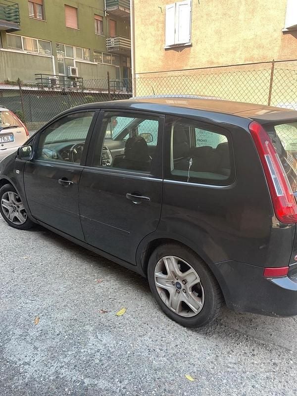 Usata Ford C-MAX 109 CV (80 kW) 2010 Nero Monovolume