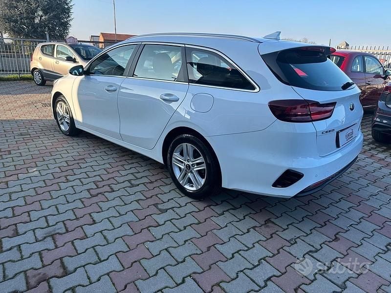 Usata Kia Ceed Sportswagon 116 CV (85 kW) 2019 Bianco Station wagon