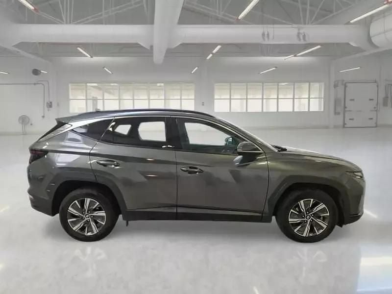 Usata Hyundai Tucson 179 CV (131 kW) 2022 Grigio SUV