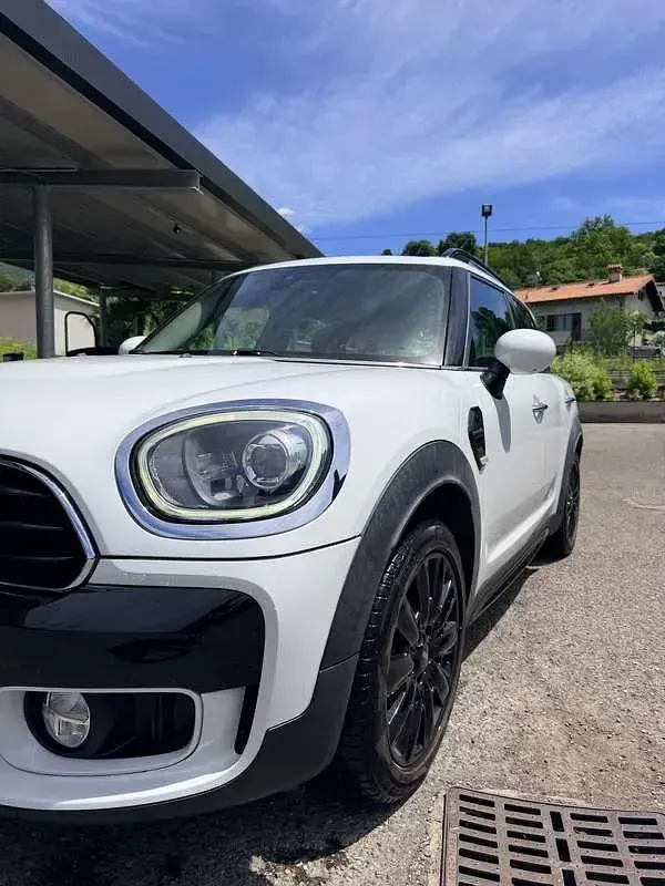 Usata Mini One D Countryman 116 CV (85 kW) 2018 Bianco SUV