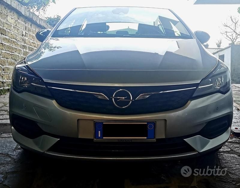 Usata Opel Astra Business Elegance 122 CV (89 kW) 2021 Grigio Berlina