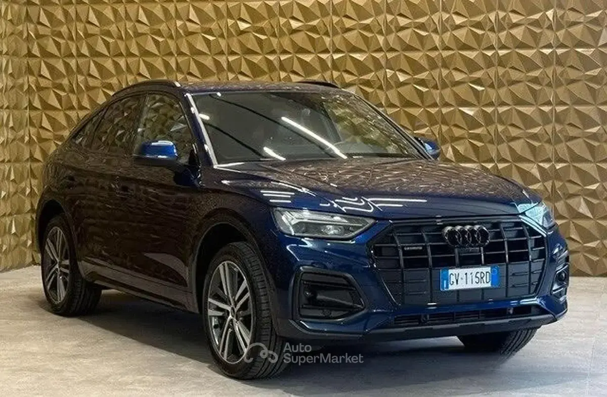 Usata Audi Q5 Ambiente 204 CV (150 kW) 2022 Blu SUV