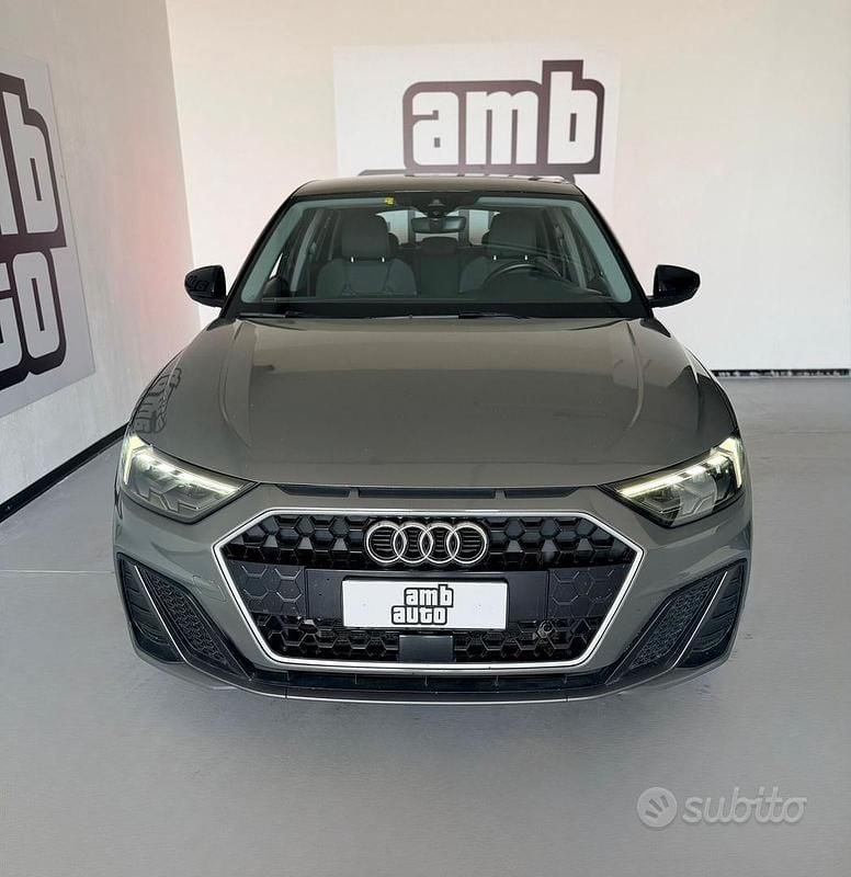 Usata Audi A1 S-Line 95 CV (69 kW) 2022 Grigio SUV