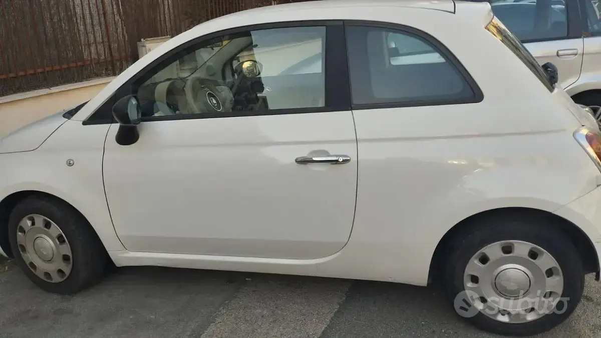 Usata Fiat 500 69 CV (50 kW) 2009 Bianco Cabrio