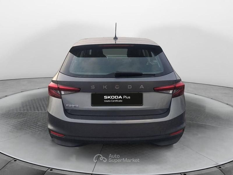 Usata Skoda Fabia Selection 80 CV (58 kW) 2024 Grigio Utilitaria