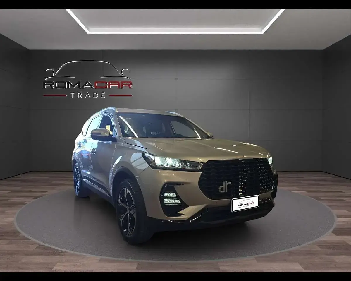 Usata DR DR 6.0 155 CV (114 kW) 2023 Argento SUV