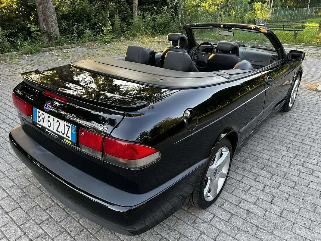 Usata Saab 9-3 Cabriolet Aero 205 CV (150 kW) 2001 Nero Cabrio