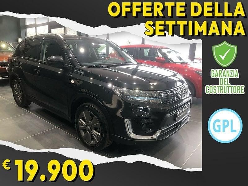 Usata Suzuki Vitara Cool 129 CV (94 kW) 2024 Nero dubai SUV
