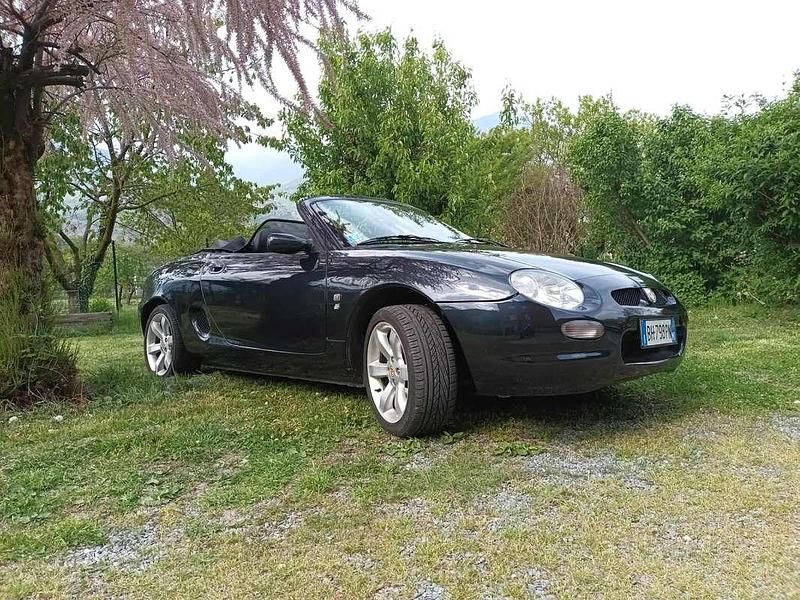 Usata MG F 120 CV (88 kW) 2000 Blu/azzurro Cabrio