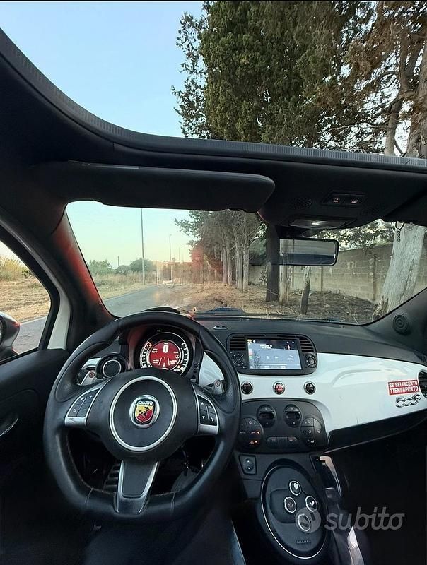 Usata Abarth 500 140 CV (102 kW) 2010 Bianco Utilitaria