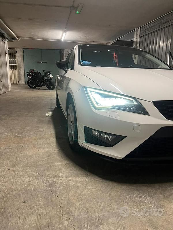 Usata Seat Leon FR 125 CV (91 kW) 2013 Bianco Berlina