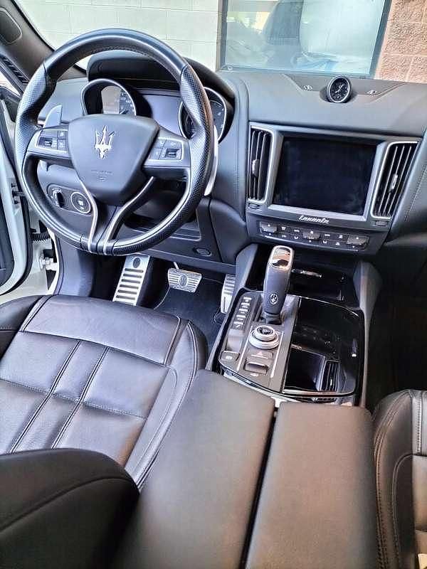 Usata Maserati Levante GranLusso 250 CV (183 kW) 2018 SUV
