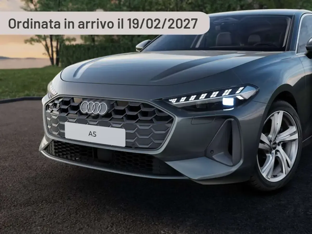Usata Audi A5 Advanced 204 CV (150 kW) 2024 Argento Coupé