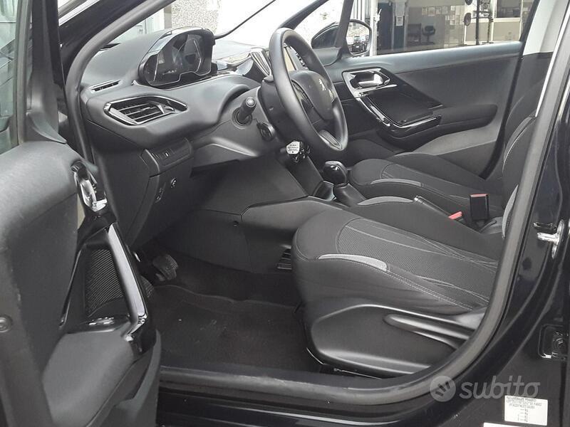 Usato 2014 Peugeot 208 1.4 LPG_Hybrid 95 CV (8.200 €)