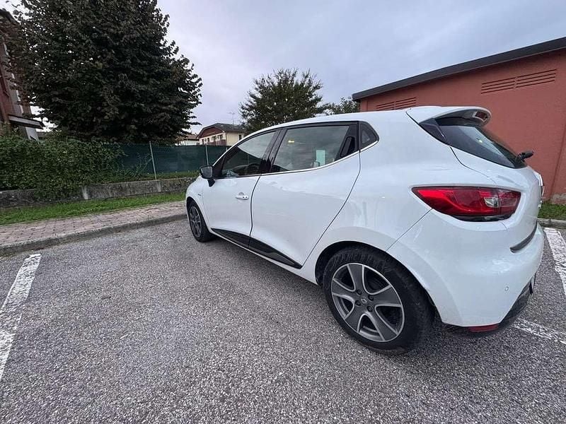 Brugt Renault Clio IV 73 HK (53 kW) 2015 Hvid Sedan