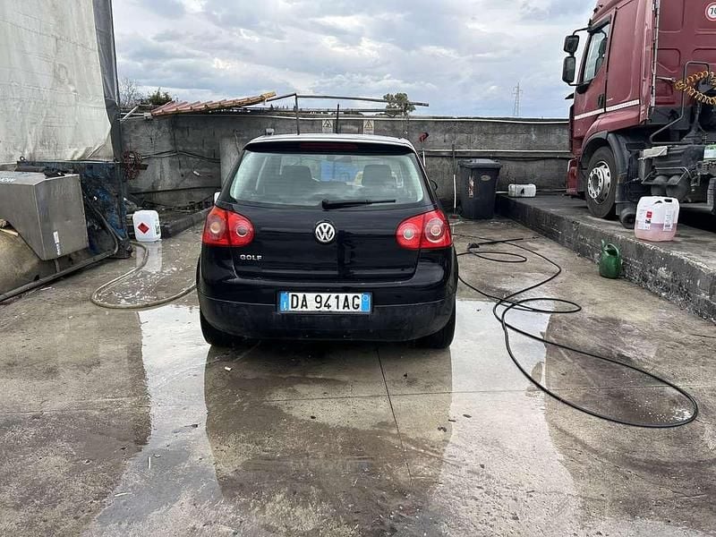 Usata VW Golf IV Sportline 140 CV (102 kW) 2006 Berlina