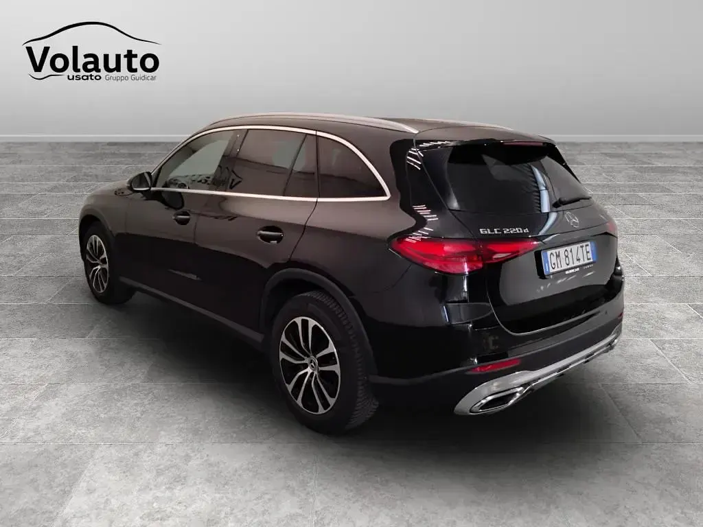 Usata Mercedes GLC220 Advanced Plus 197 CV (144 kW) 2023 Nero metallizzato SUV