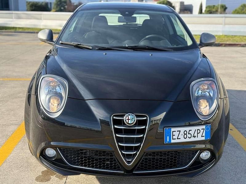 Nero Usata 2015 Alfa Romeo MiTo Progression Due volumi | 7499 € (Buon prezzo) - Immagine 1/4