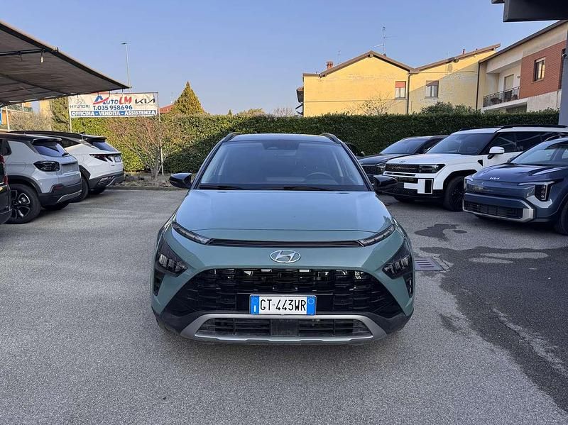 Usata Hyundai Bayon 101 CV (74 kW) 2024 Verde SUV