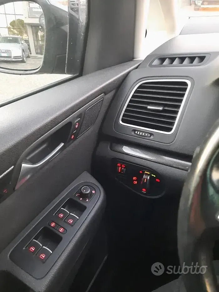Usata Seat Alhambra 4Drive 150 CV (110 kW) 2017 Grigio Monovolume