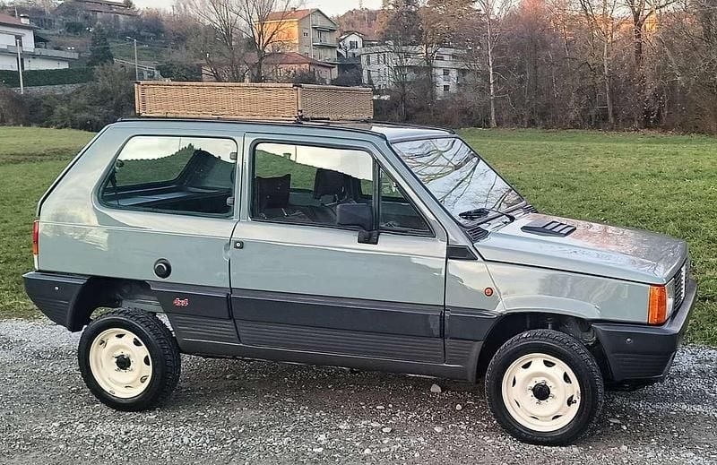 Usata Fiat Panda 4x4 48 CV (35 kW) 1983 Verde Utilitaria