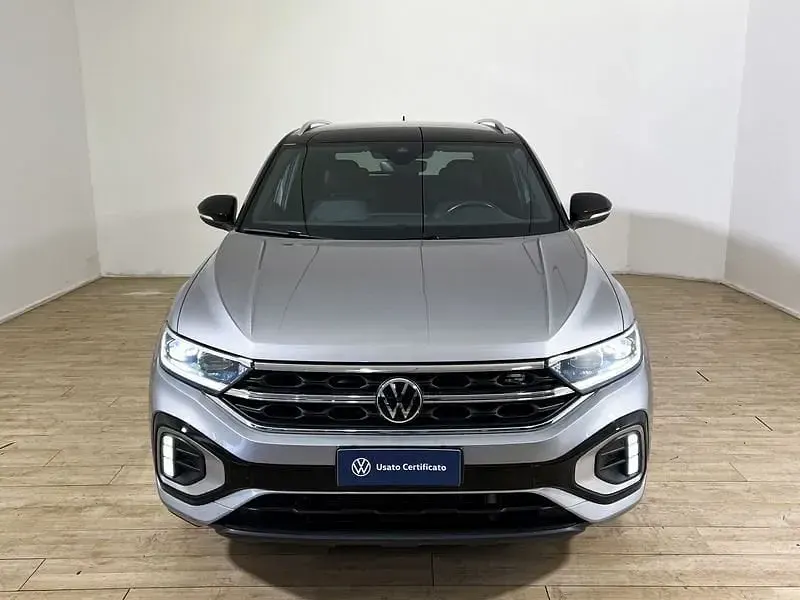 Usata VW T-Roc R-line 150 CV (110 kW) 2024 Pyrit silver SUV