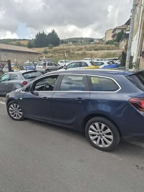 Usata Opel Astra Enjoy 116 CV (85 kW) 2010 Station wagon