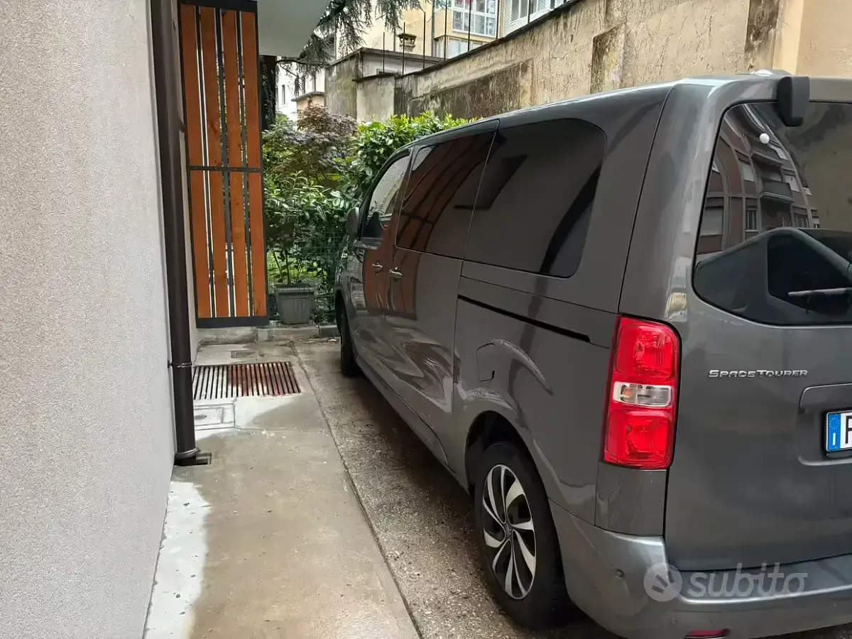Usata Citroën Spacetourer Feel 181 CV (133 kW) 2021 Marrone Monovolume